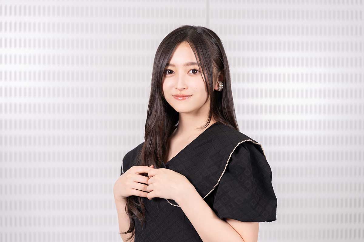 【乃木坂46】井上和、ピンク色のランジェリーショット公開…猫のようなポージングがキュート