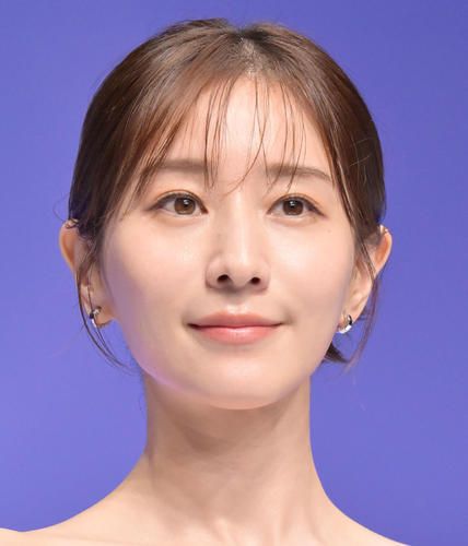 【芸能】田中みな実、「妖艶」チューブトップドレスで胸元＆デコルテ大胆露出→「ガチすっぴん」予告