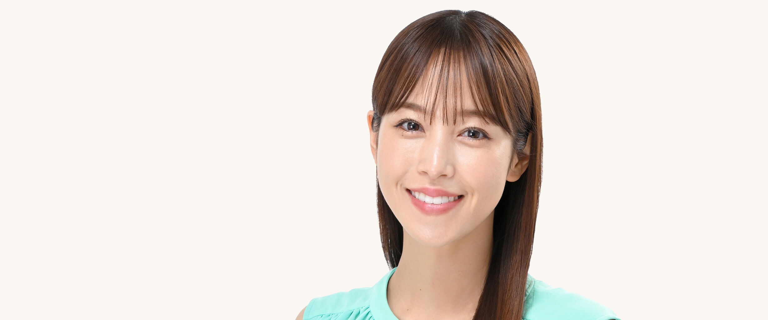 【芸能】鷲見玲奈アナ、警察官制服がハマりすぎ！「逮捕されたい！」