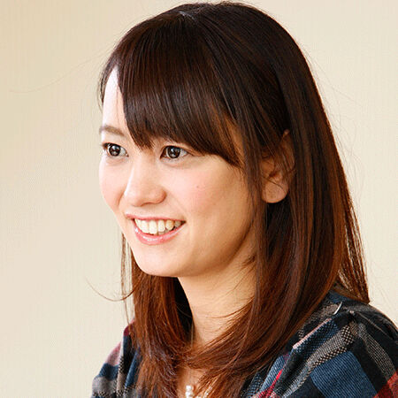 【芸能】脊山麻理子、清楚衣装から生着替え披露！ランジェリー姿に大変身！！