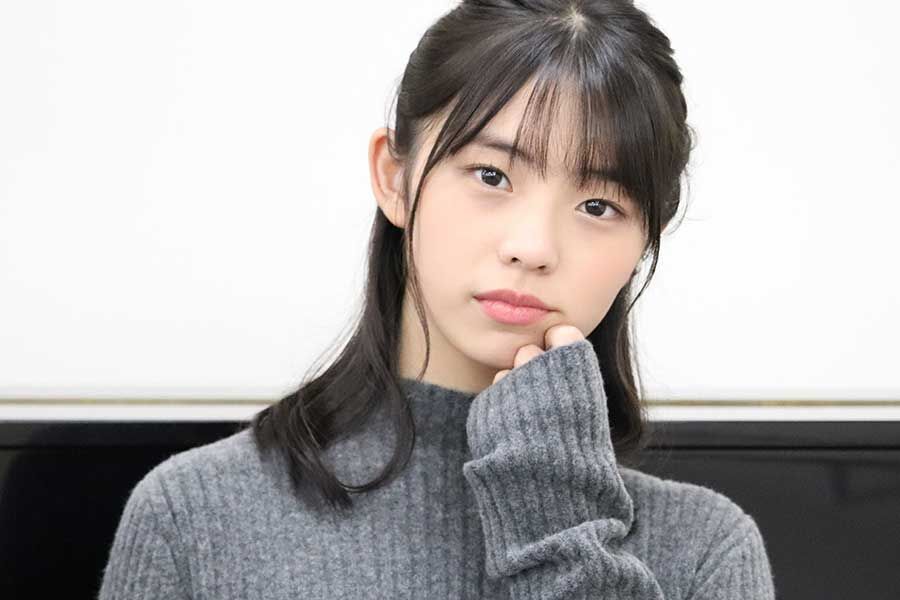 【芸能】菊地姫奈、いま一番強いグラビア界のヒロイン！圧巻の美バストラインを大胆に…