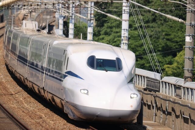 【朗報】東海道新幹線に「個室」導入へ グリーン車より上質 2026年度から
