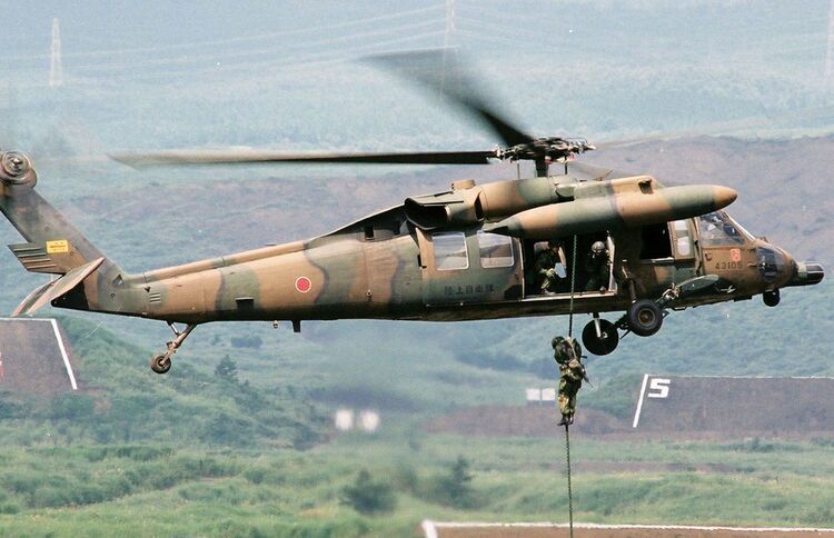 【闇深】攻撃受けた可能性は？防衛省幹部に聞く陸自ヘリ不明の理由…