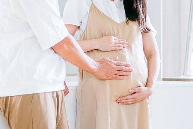 【マスコミ】なぜなくならない？ 妊娠スクープ…メディアが「妊娠アウティング」する理由
