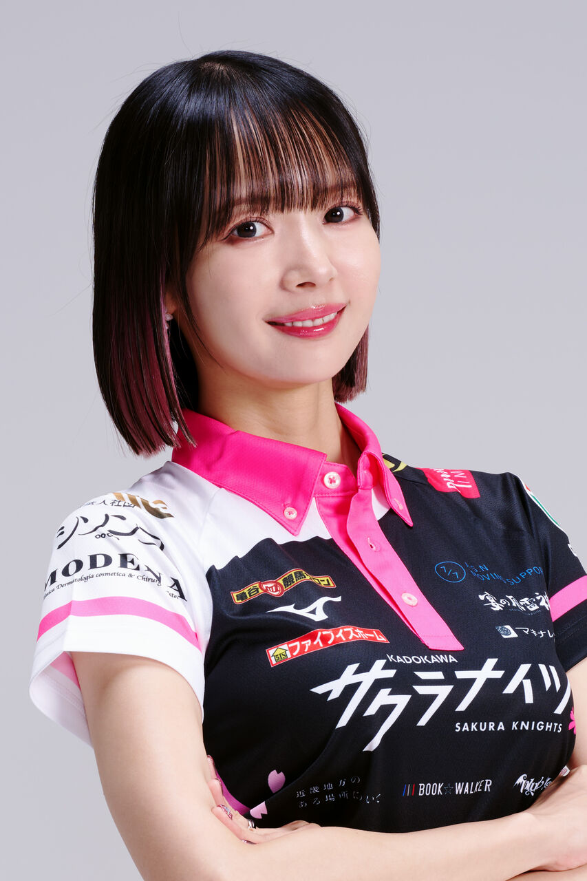 【麻雀】”役満ボディー”岡田紗佳、写真集リリース告知にフォロワー歓喜「まじでとんでもないスタイルしとる」