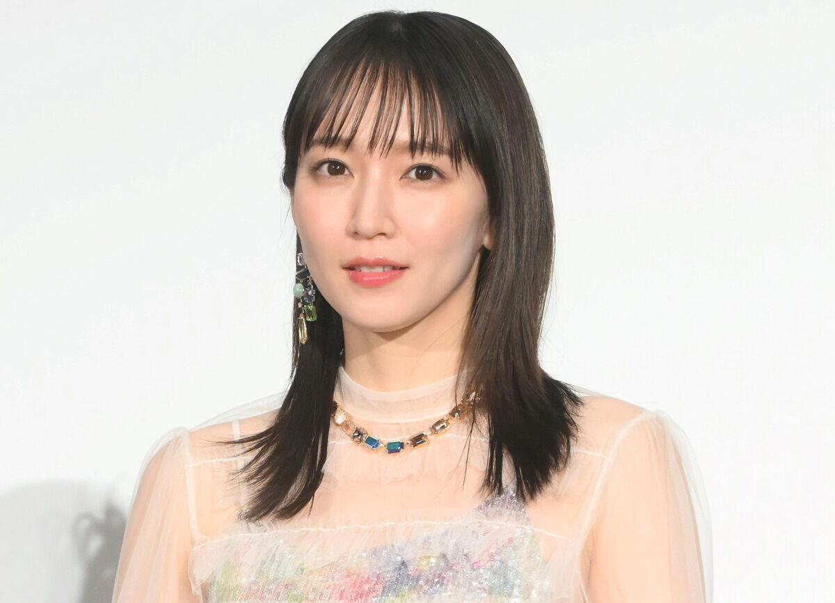 【芸能】“どんぎつね”姿の吉岡里帆、「これからどんなストーリーが見たい？」CM復活目前で反響相次ぐ