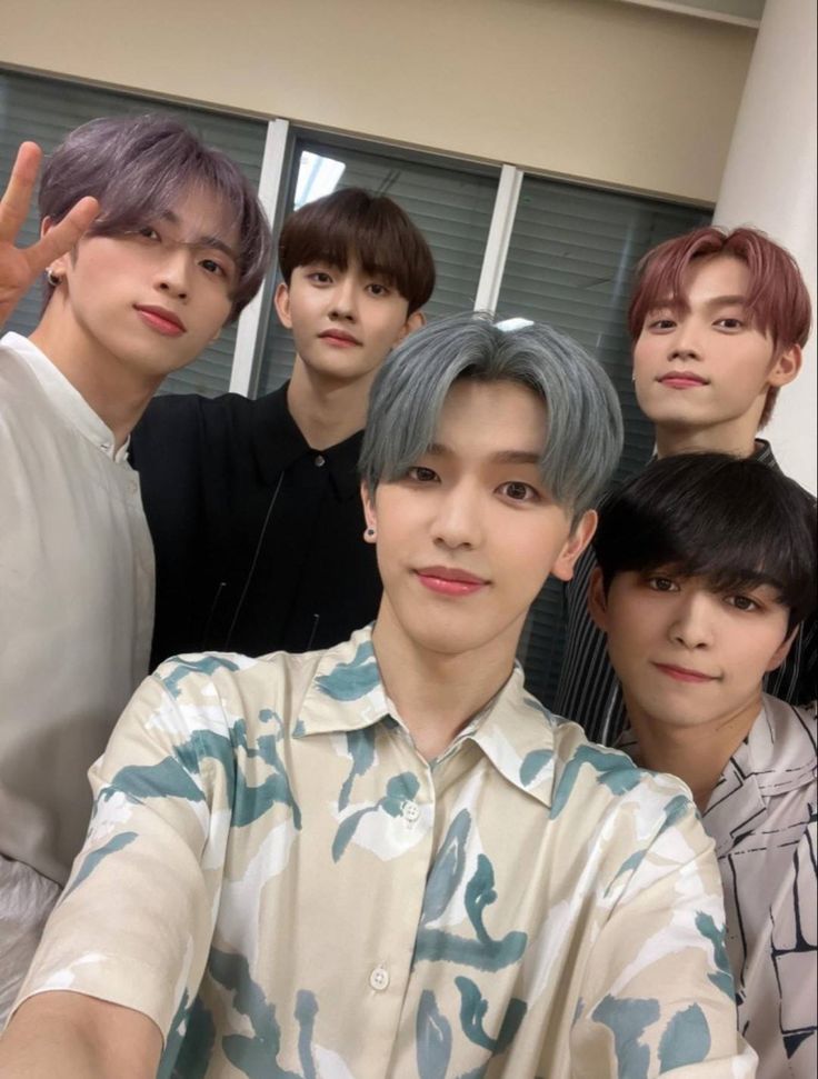 【芸能】INI、松本人志とTikTokでダンス…まさかの共演にファン驚き「なんだこれは」