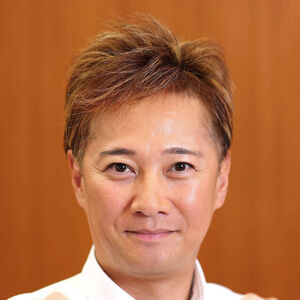 【芸能】中居正広の髪型に変化！前髪だけを金髪に染めて、額とほとんど同化！
