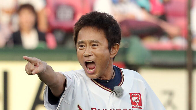 【芸能】浜田雅功2度目の不倫報道もワイドショー、スポーツ紙がスルーの“謎”
