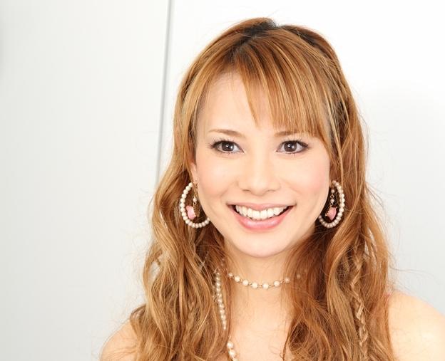 【芸能】上原さくら、老眼鏡を初購入…！