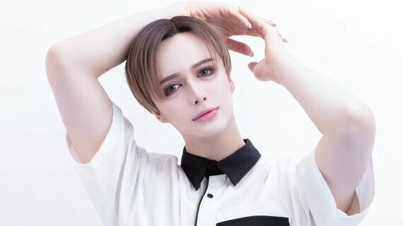 【芸能】Mattさんの「無加工」運転免許証の写真が凄いと話題に！？