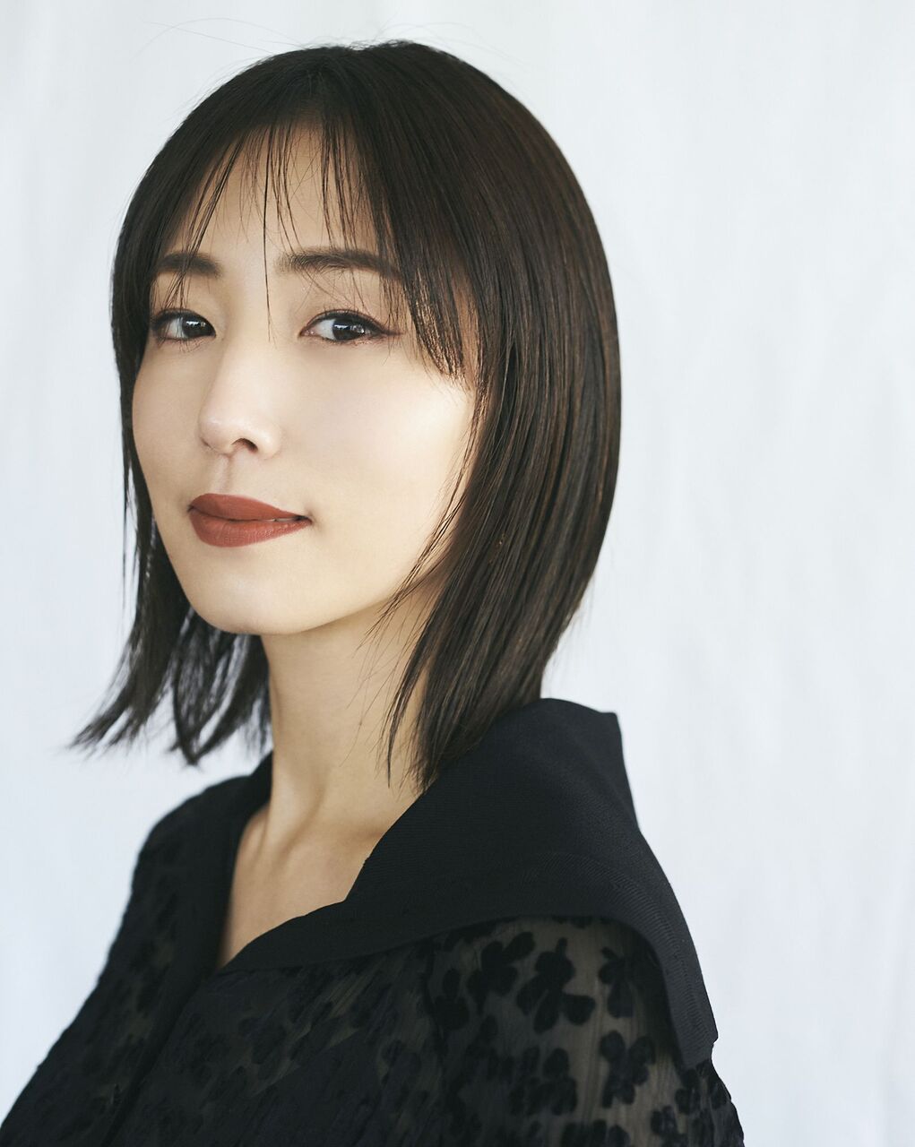 【芸能】「公開処刑みたい」MEGUMIの集合写真に同情…並んだ女優のスタイル“エグすぎ”