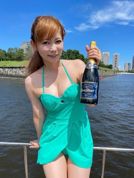 【芸能】中川翔子、水着動画がグーグルで“アダルト系”と判断！