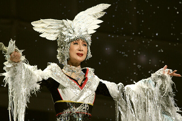 【紅白歌合戦】ジャニーズ問題の目玉不足で“昭和の紅白”復活へ…和田アキ子、小林幸子が目玉候補に！