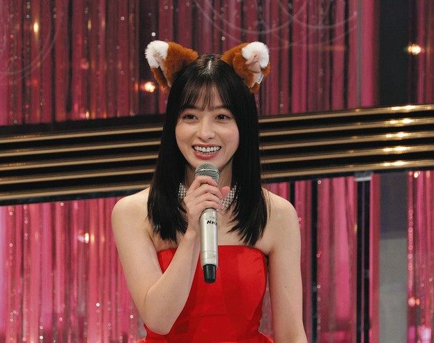 【お願いだから復帰して】橋本環奈 『NHK紅白』の“グダグタ進行”が大不評で“異次元の対応力に再脚光