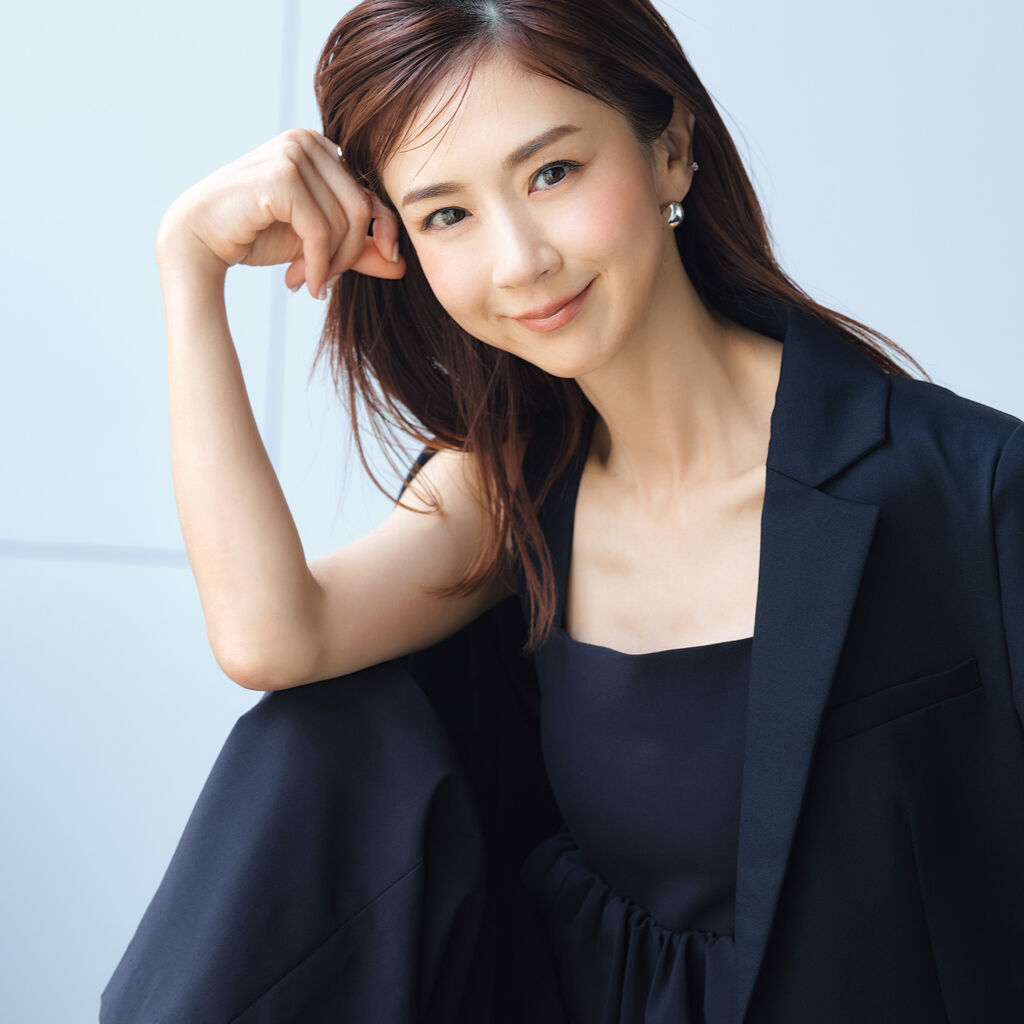 【芸能】“奇跡の４８歳”、ほしのあき水着ショットに騒然「まだまだ現役」