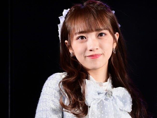 【AKB48総監督】向井地美音、「いつの間にこんなに大人に…」赤ビキニで色白豊満バスト披露！