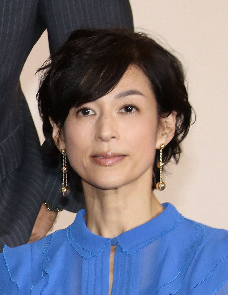 【芸能】鈴木保奈美、朝にカレーを食べると睡魔で仕事ができなくなると告白