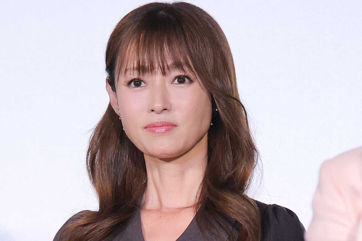 【芸能】42歳・深田恭子 すっぴんで48歳・観月ありさと2ショット！奇跡の美貌に「時間止まってる」