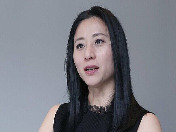 【芸能】三浦瑠麗、小6娘を連れて文春社長とバーで夜遊び…！