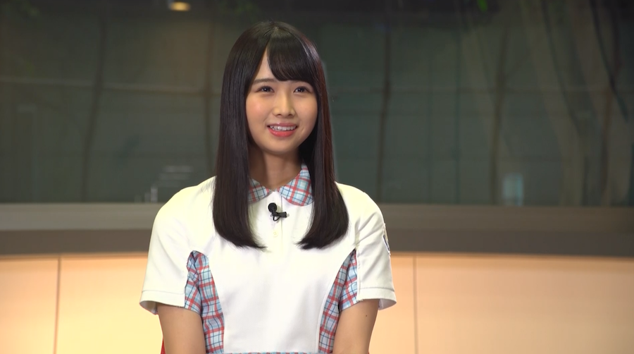 【日向坂46】上村ひなの、美谷間あらわな水着ショット公開！「見ちゃいけないものを…」