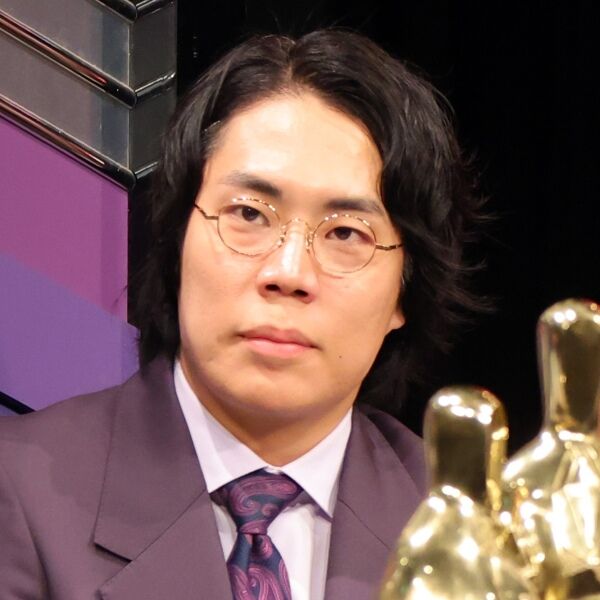 【スクープ】令和ロマン・高比良くるま、突然の活動自粛の裏に「既婚女性との不倫」1年以上にわたる交際が発覚