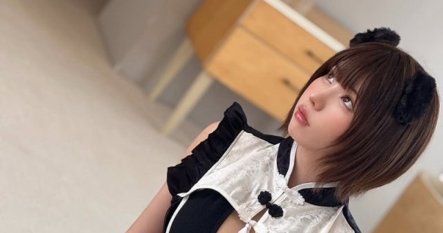 【コミケ】えなこ「マリン船長の胸デカすぎてボタンはじけた」コスプレにまさかのトラブル発生