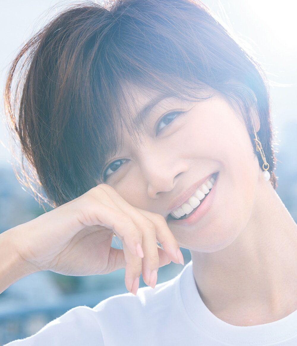 【芸能】内田有紀、ほぼすっぴんに近い状態で撮影…“49歳の自然体の美しさ”