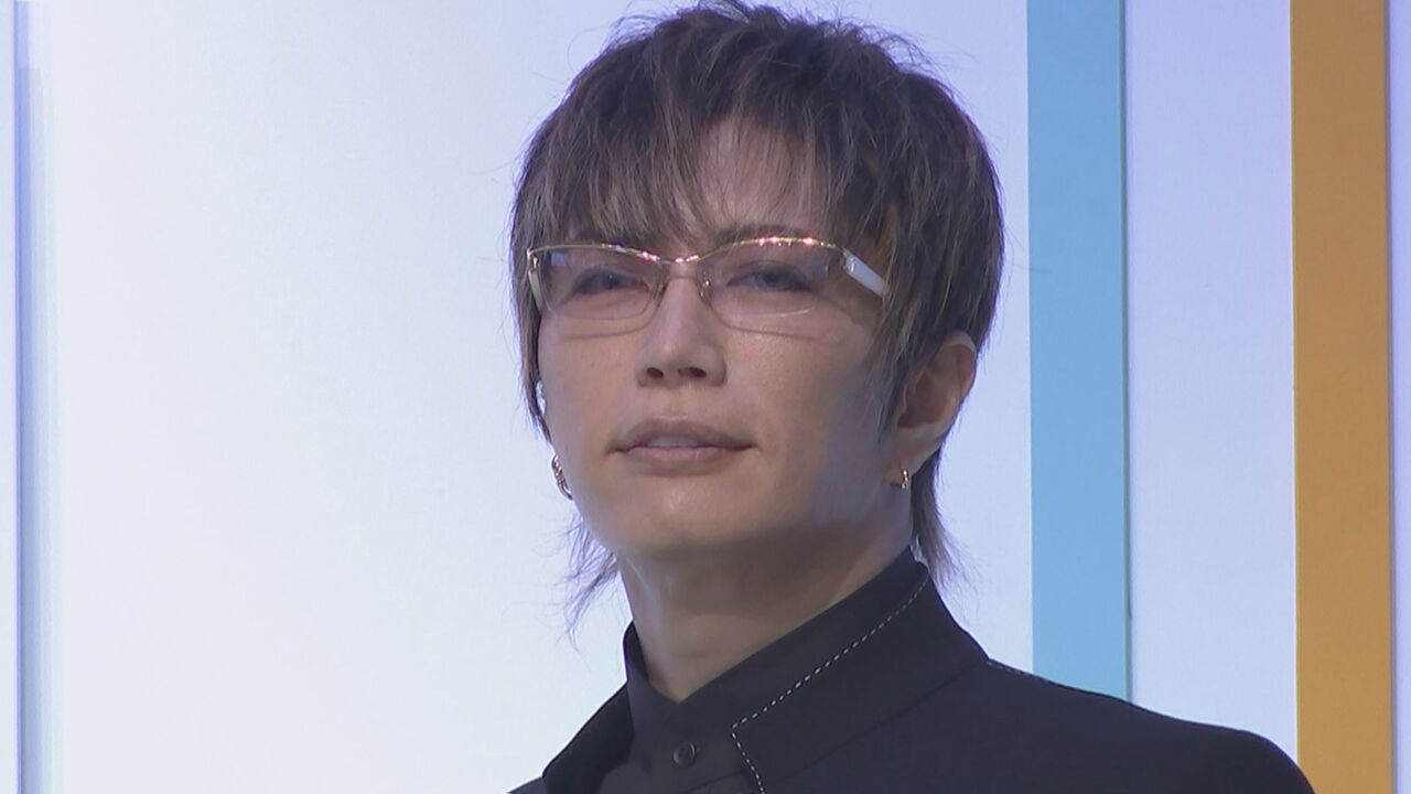 【頭髪】GACKT、脱毛症改善させた「湯シャンで頭皮回復」を告白！