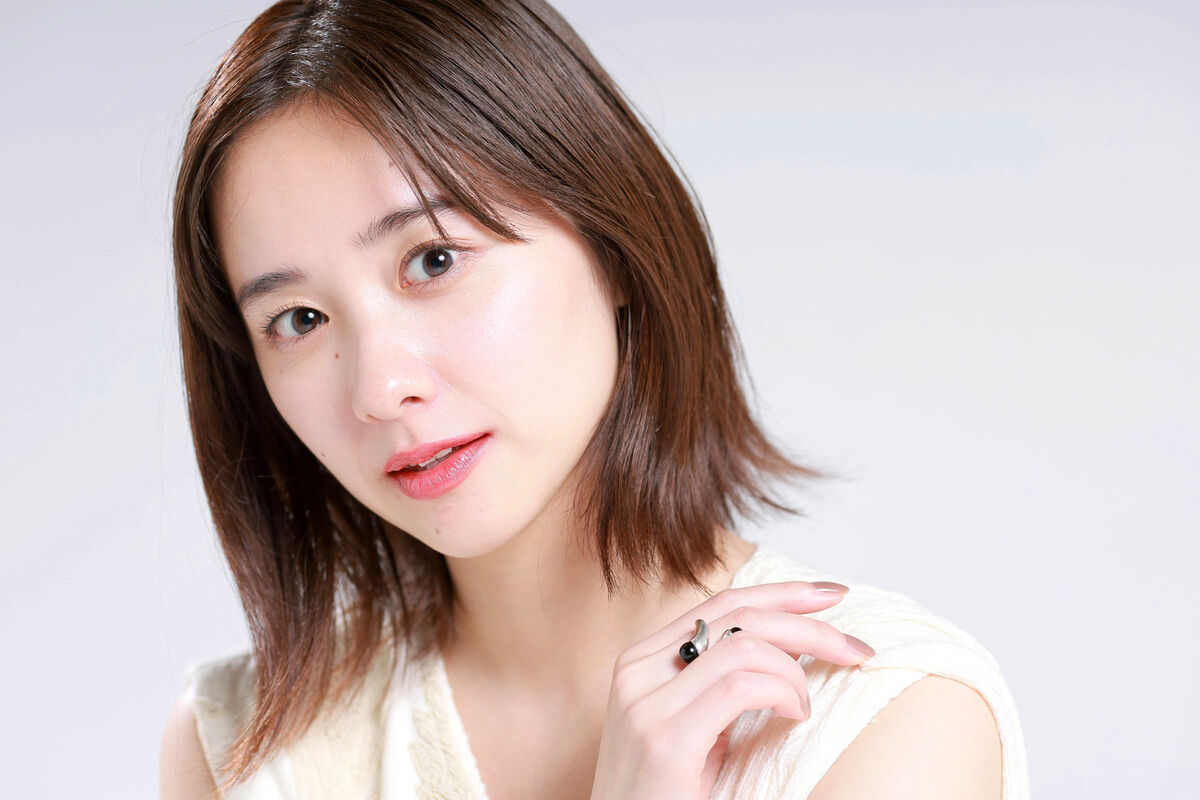 【芸能】堀田真由、“オン眉パッツン”イメチェン披露「ニューヘア可愛すぎ」