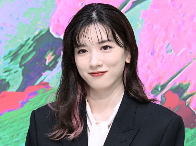 【文春】《記事予告》国民的女優＆人気俳優、不倫スクープ第2弾