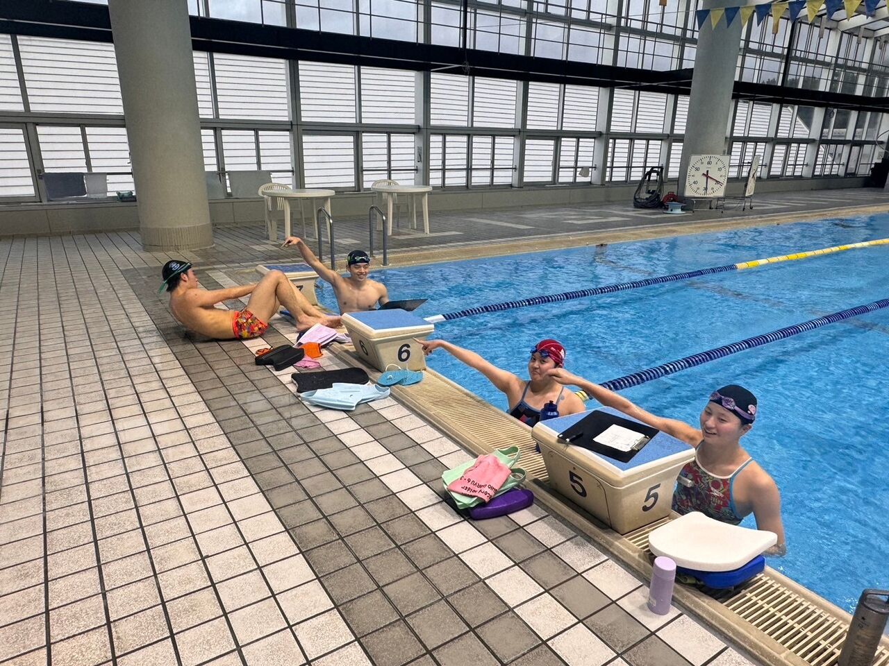 seventeen　水着 