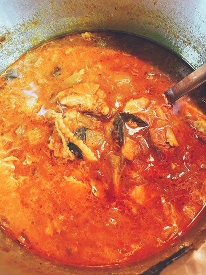 魔皿カレー