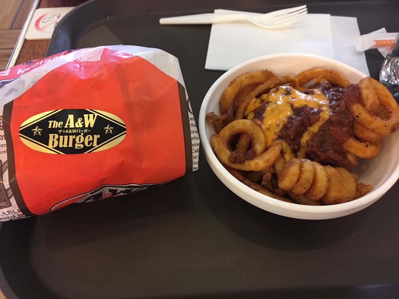 ａ ｗ 牧港店 沖縄 The A Wバーガー チリチーズカーリーフライ ルートビアフロート 猶の活動記