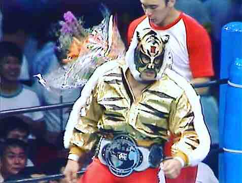 パルキータイガーマスク プロレスマスク 思いとどまり