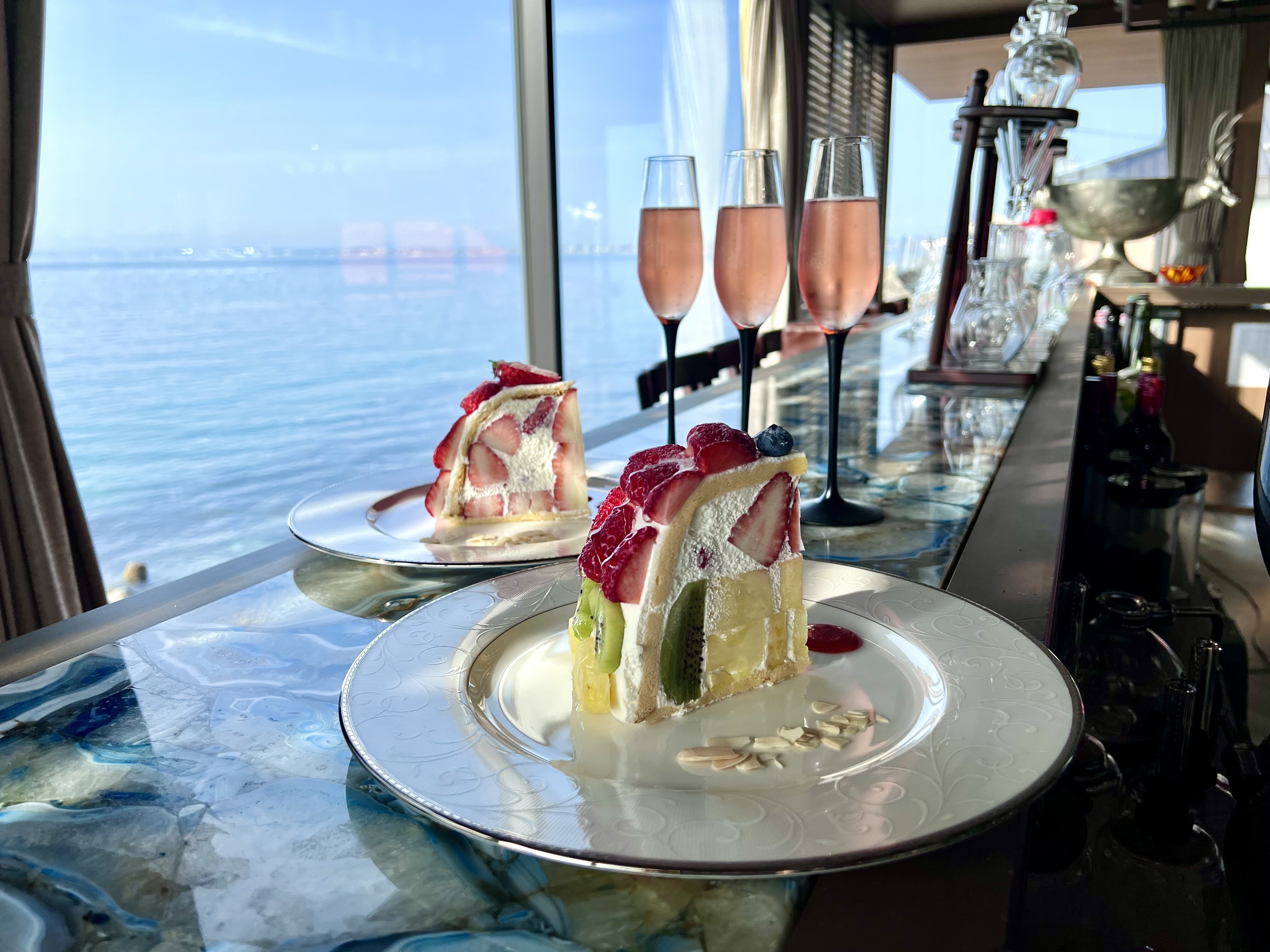 淡路島 海が見える贅沢カフェでまったり 海の舎 うみのや 自己中心食日記 Powered By ライブドアブログ