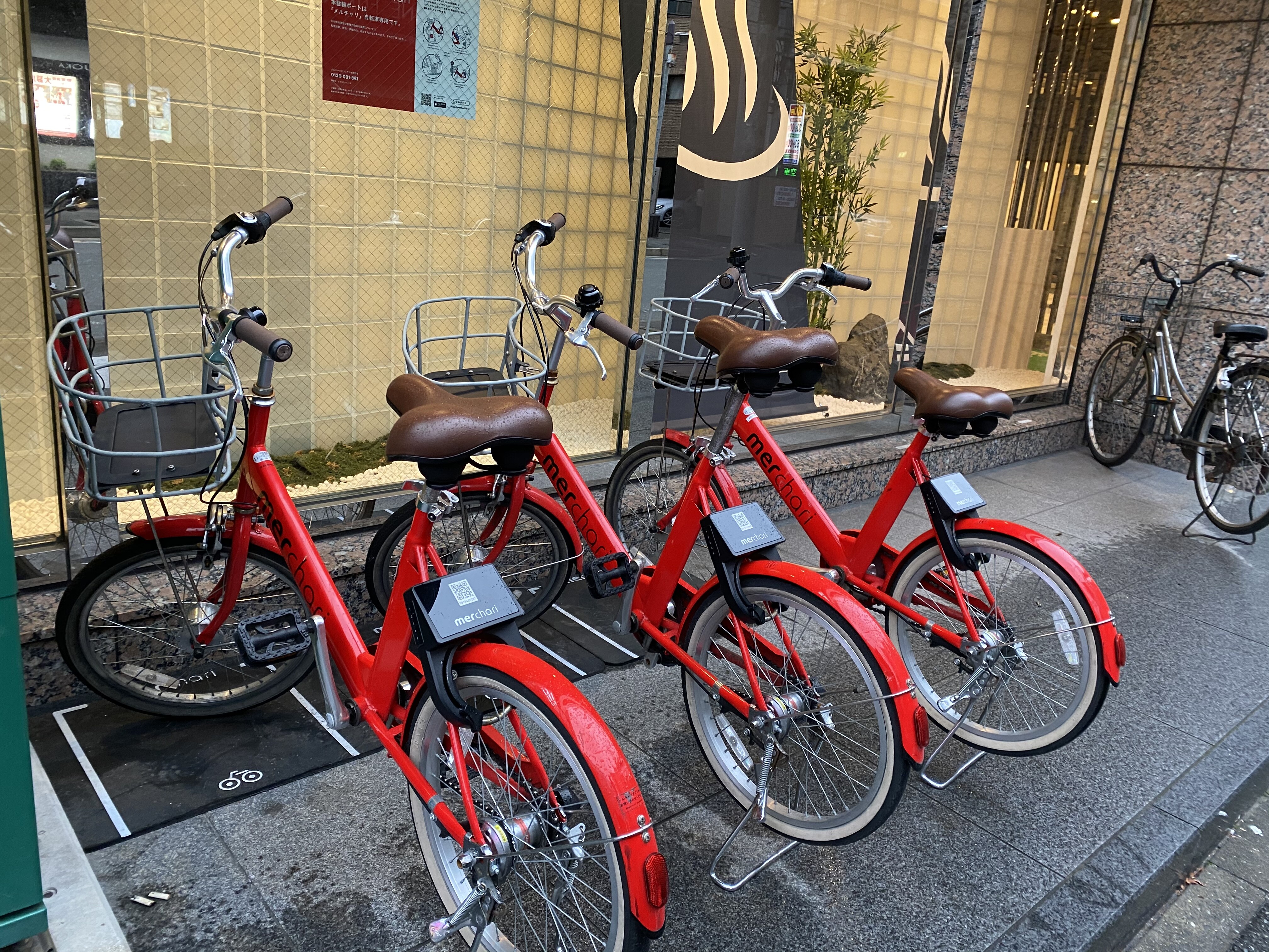 薬院大通 桜坂 おしゃれカフェでラテアートを ラウンドカウンター Roundcounter 自己中心食日記 Powered By ライブドアブログ 薬院大通 桜坂 おしゃれカフェでラテアートを ラウンドカウンター Roundcounter 自己中心食日記 Powered By ライブドアブログ