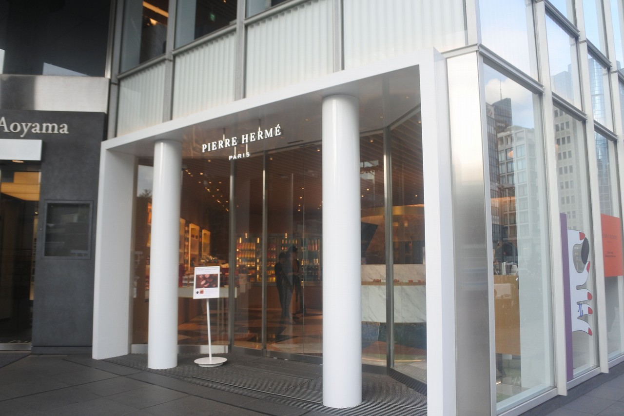表参道 マカロンだけでない 激旨クロワッサンに悶絶 ピエール エルメ パリ Aoyama Pierre Herme Paris 自己中心食日記 Powered By ライブドアブログ 表参道 マカロンだけでない 激旨クロワッサンに悶絶 ピエール エルメ パリ Aoyama Pierre Herme Paris 自己中心食日記 Powered By ライブドアブログ