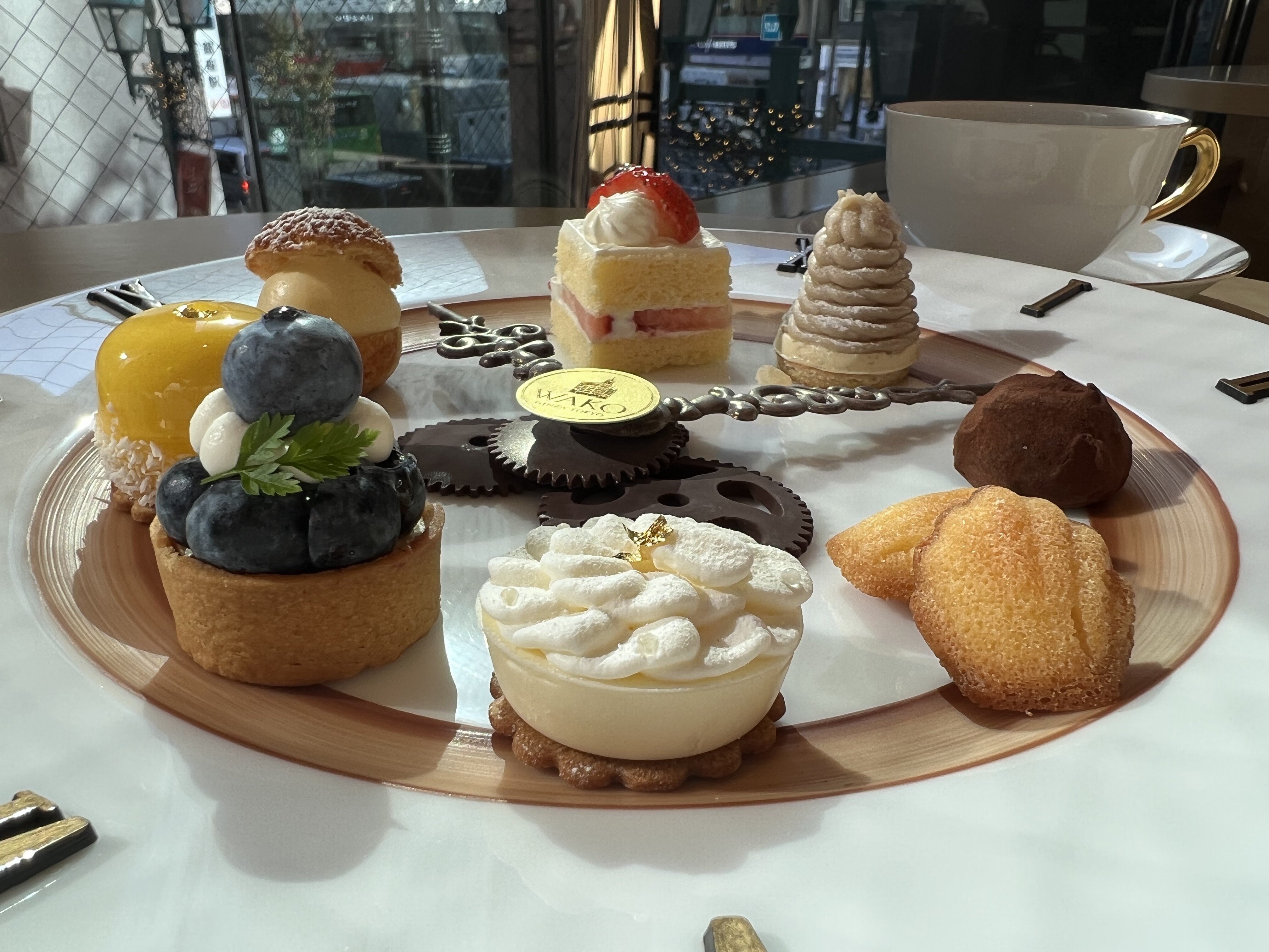 銀座 時計がスイーツ かわいすぎて心わしづかみの小菓子たち 和光ティーサロン ワコウティーサロン 自己中心食日記 Powered By ライブドアブログ 銀座 時計がスイーツ かわいすぎて心わしづかみの小菓子たち 和光ティーサロン ワコウティーサロン 自己中心食日記 Powered By ライブドアブログ