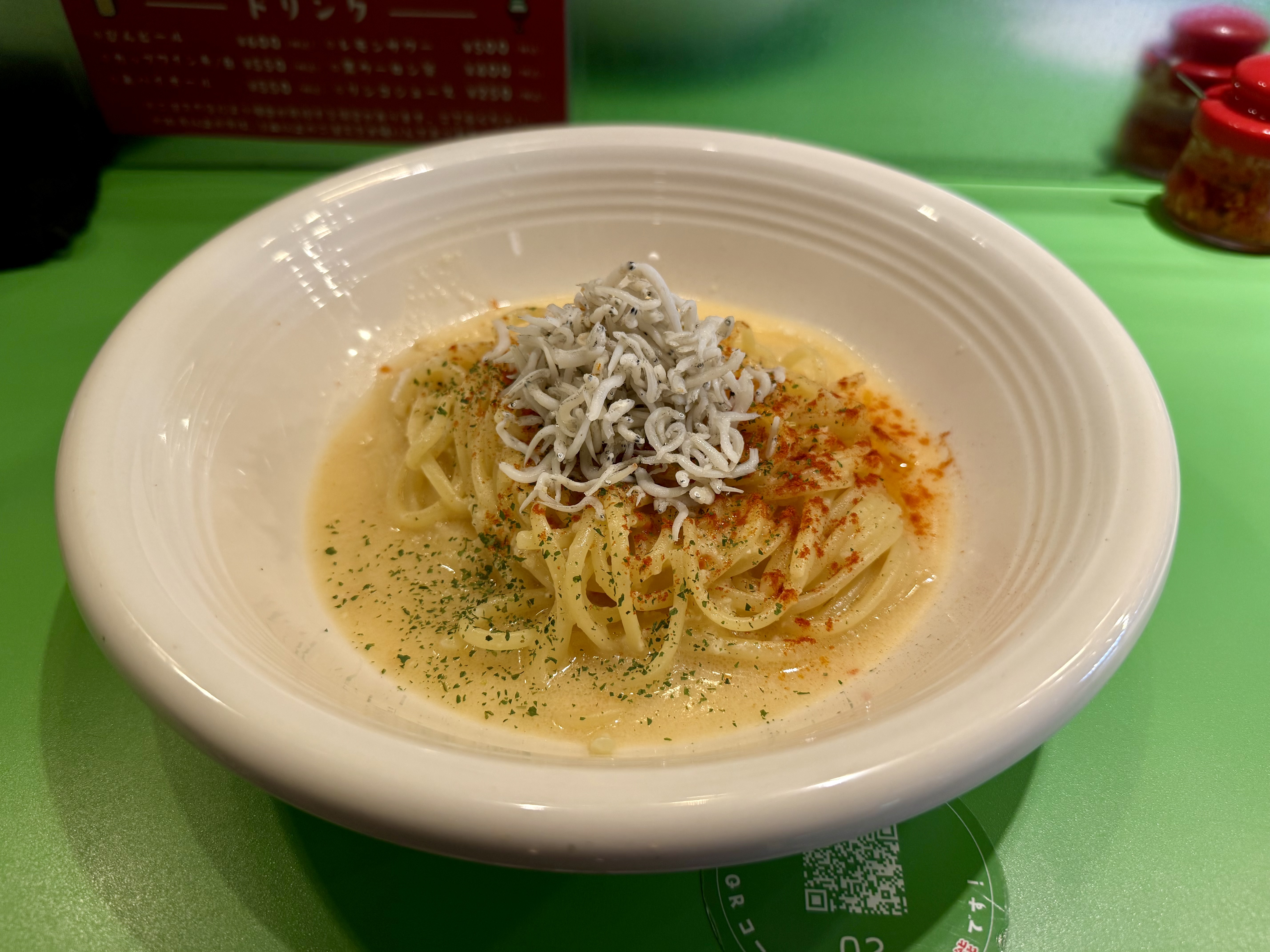 梅田】にんにくのパンチにやられた ～ペペロンチーノ専門店 ぺろん