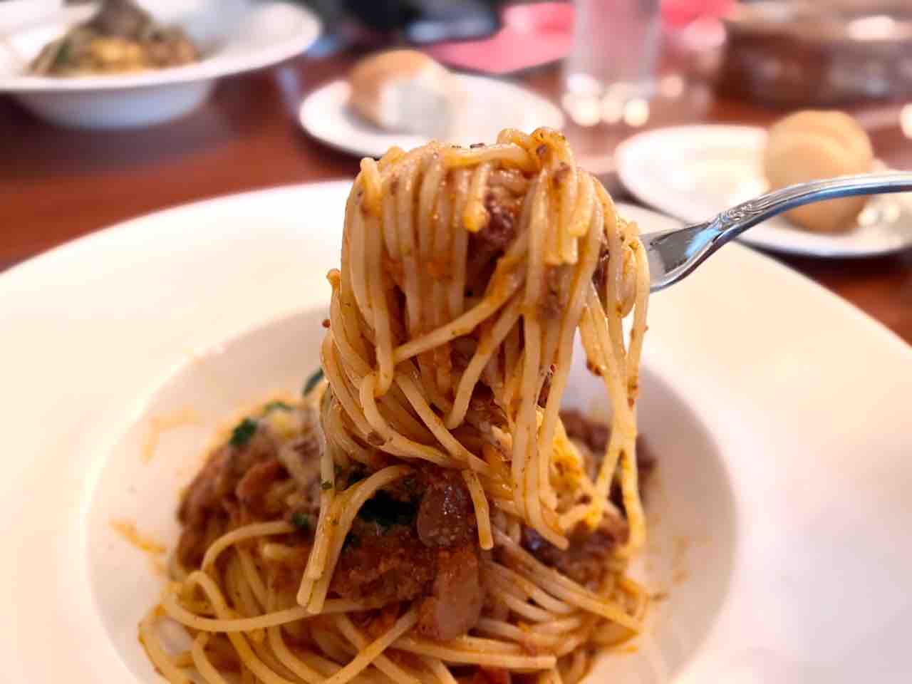 東京ディズニーランド ごろんと大きな肉団子が乗ったパスタ イーストサイド カフェ 自己中心食日記 Powered By ライブドアブログ 東京ディズニーランド ごろんと大きな肉団子が乗ったパスタ イーストサイド カフェ 自己中心食日記 Powered By ライブドアブログ
