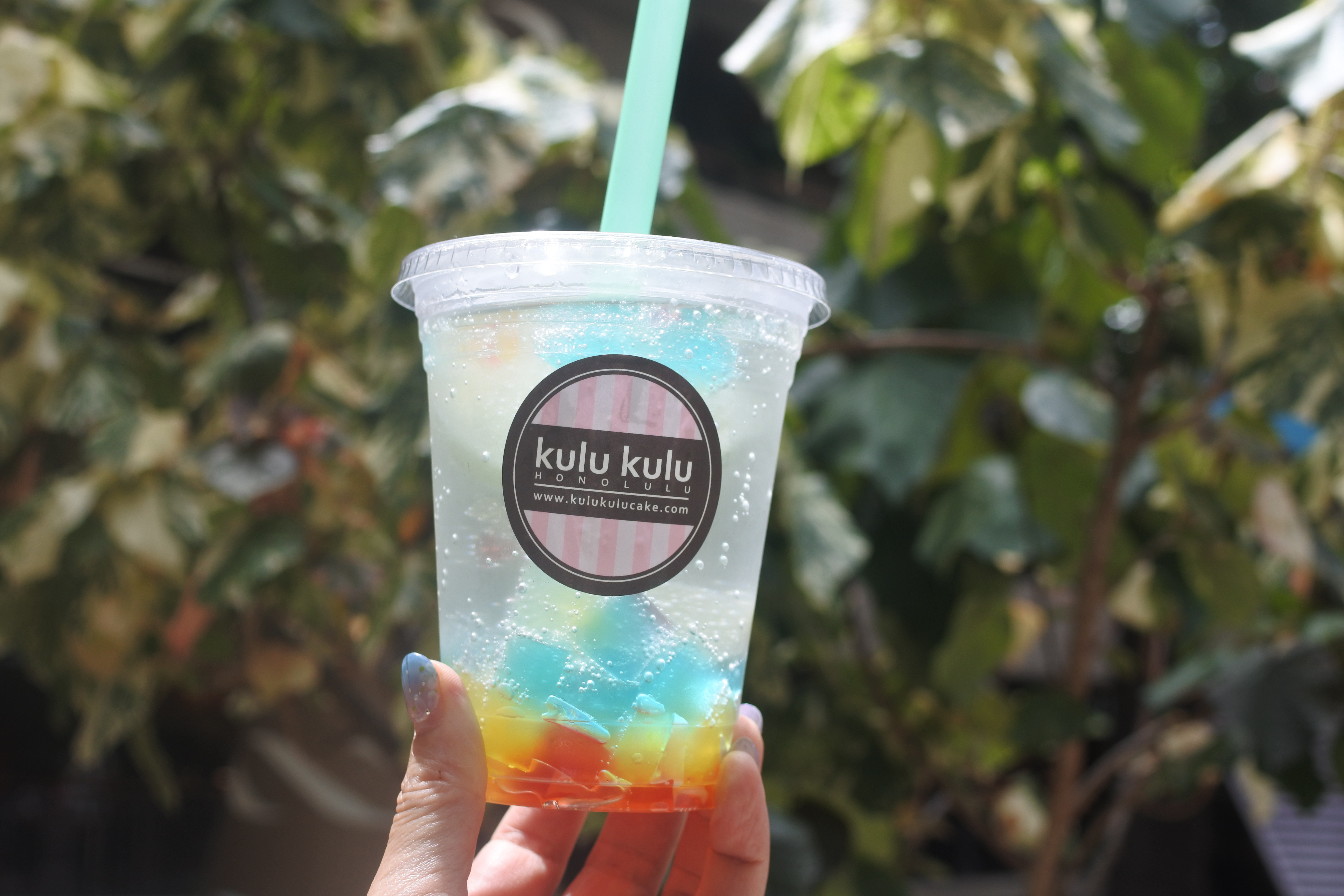 ハワイ 日本発のバエルドリンクがステキ Kulu Kulu Royal Hawaiian Center クルクル 自己中心食日記 Powered By ライブドアブログ ハワイ 日本発のバエルドリンクがステキ Kulu Kulu Royal Hawaiian Center クルクル 自己中心食日記 Powered By ライブドアブログ