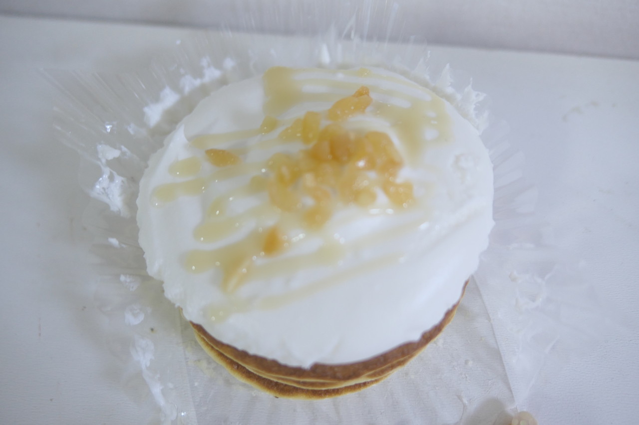 コンビニ ひんやりココナッツミルククリームのパンケーキで夏を乗り切れ ローソン 自己中心食日記 Powered By ライブドアブログ コンビニ ひんやりココナッツミルククリームのパンケーキで夏を乗り切れ ローソン 自己中心食日記 Powered By ライブドアブログ
