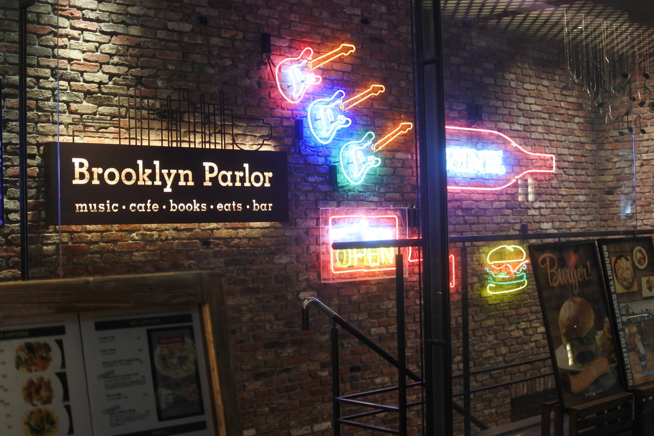 心斎橋 ゆったりおしゃれな夜カフェに Brooklyn Parlor Osaka ブルックリンパーラー 自己中心食日記 Powered By ライブドアブログ