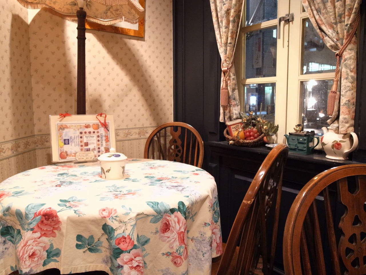 乙女が集まるキュートなカフェ ｔhreeｃhimneys ｃo スリーチムニーズ 自己中心食日記 Powered By ライブドアブログ