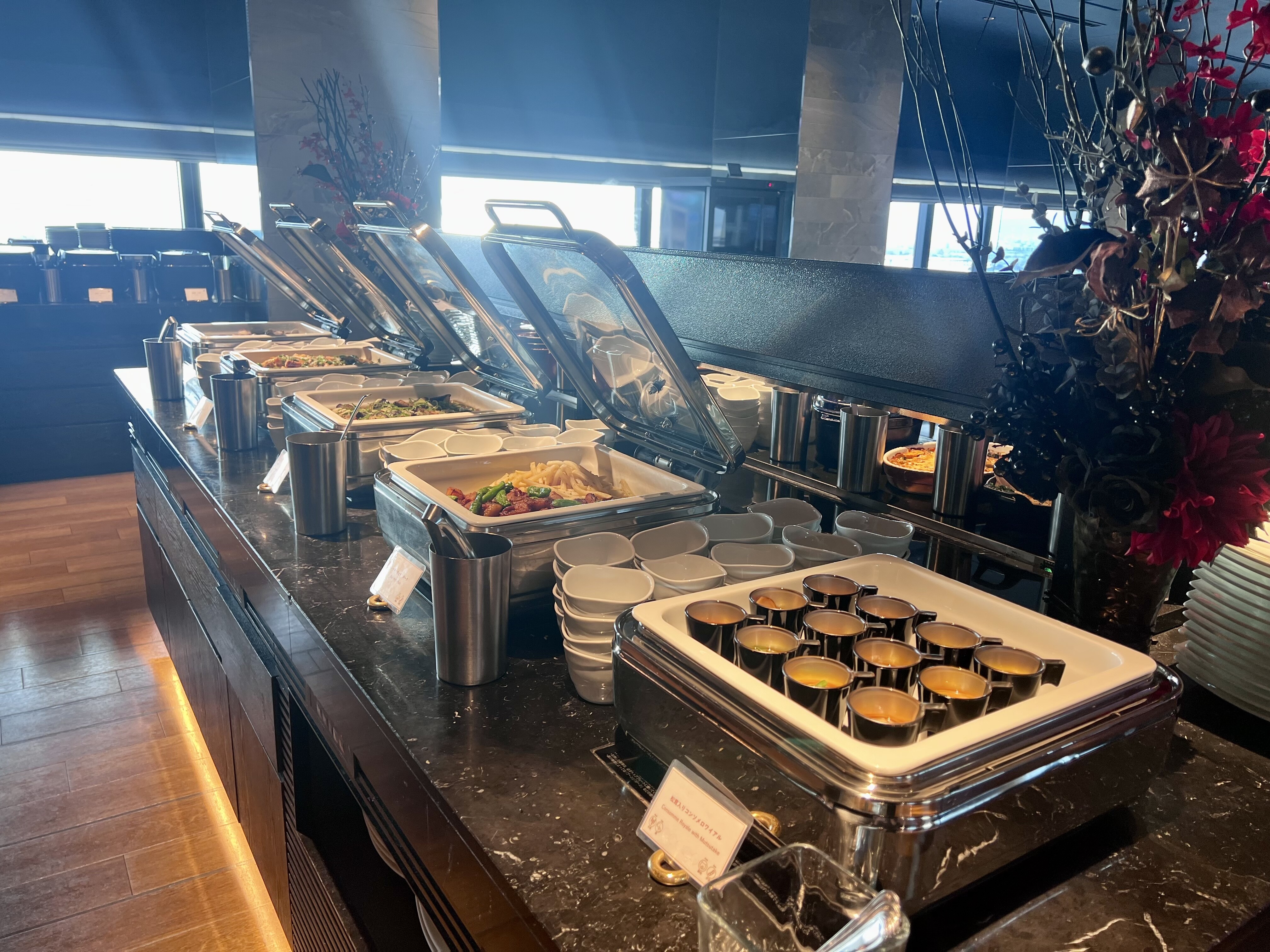 PR【弁天町】天空のホテルビュッフェ ～SKY BUFFET51 : 自己中心