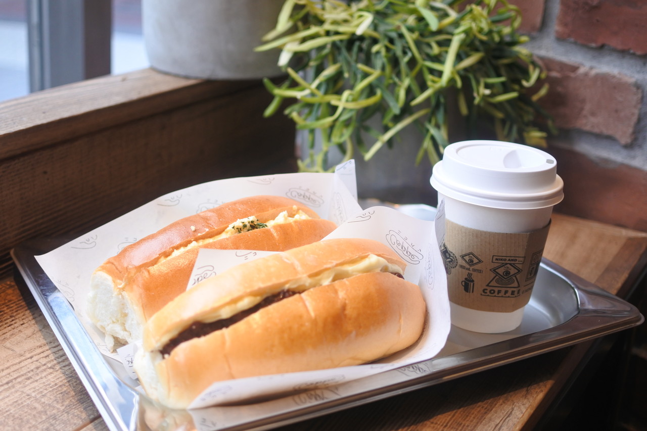 梅田 ふかふか大きなコッペパン ニコ アンド コーヒー 梅田hepfive店 Niko And Coffee 自己中心食日記 Powered By ライブドアブログ 梅田 ふかふか大きなコッペパン ニコ アンド コーヒー 梅田hepfive店 Niko And Coffee 自己中心食日記 Powered By ライブドアブログ