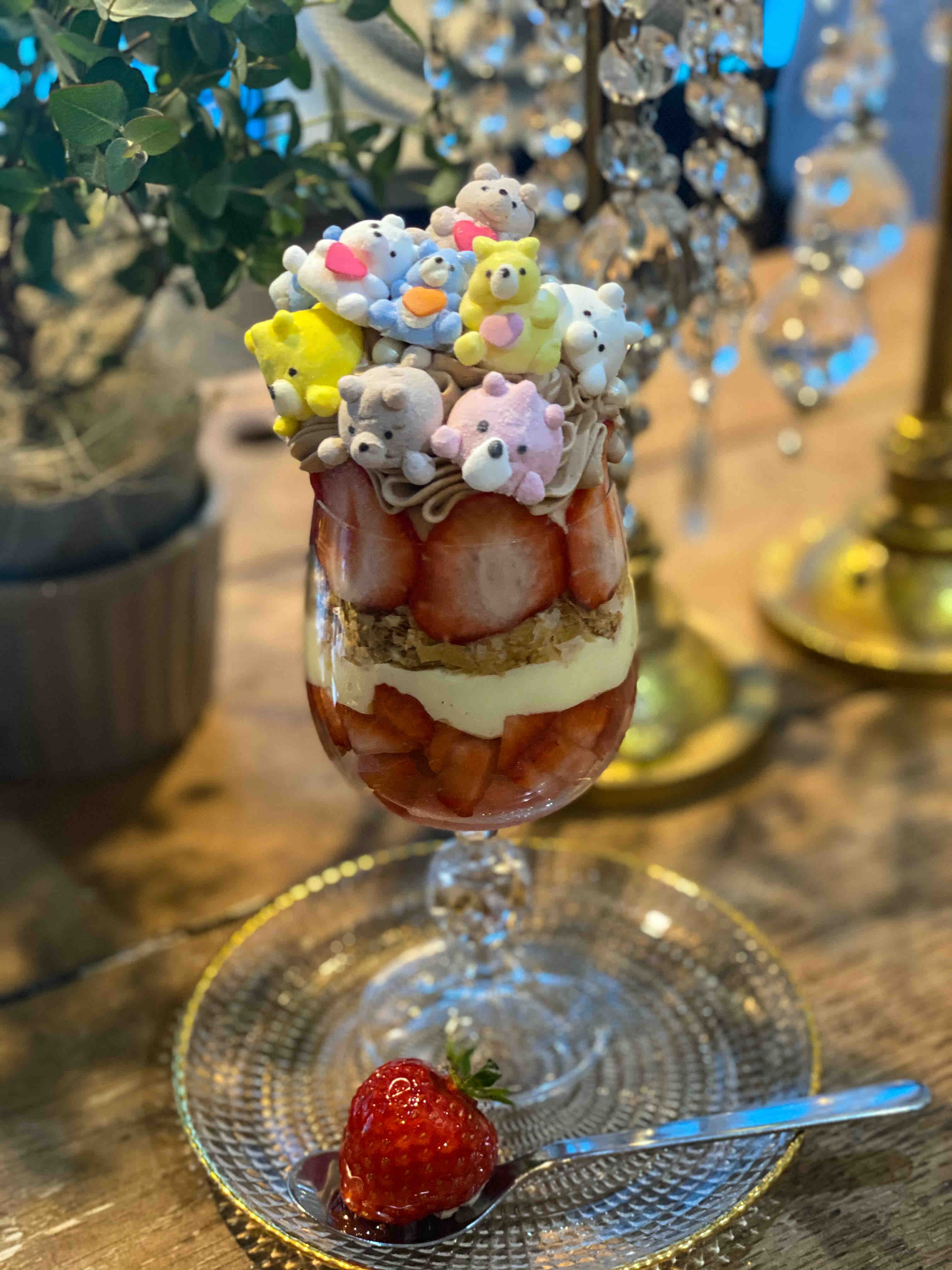 天満橋・大阪天満宮】”きゅん”を積み上げるパフェ！？ ～JTRRD 本店