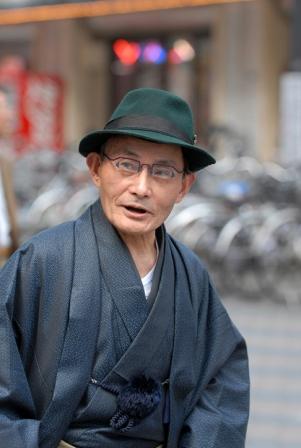 テオ Theo 東京百景 男性和装編 恵比寿の提案型眼鏡店nh2オーナー高本尚紀の日記 テオ Theo 東京百景 男性和装編 恵比寿の提案型眼鏡店nh2オーナー高本尚紀の日記
