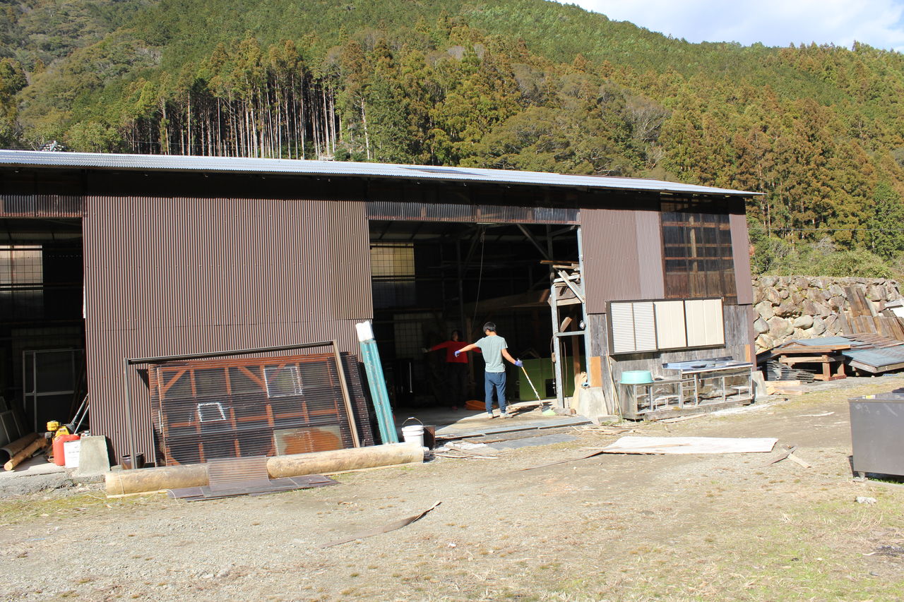 山の中にbar Diyで倉庫カスタム その１ 梅ちゃんのクワカブ飼育部屋